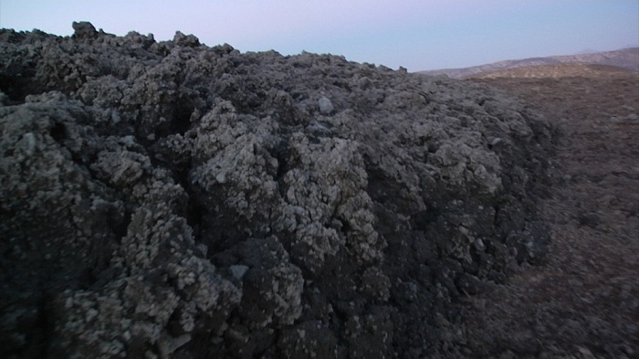 La flamme du volcan Otman bozdagh a atteint 300 mètres de hauteur - PHOTOS